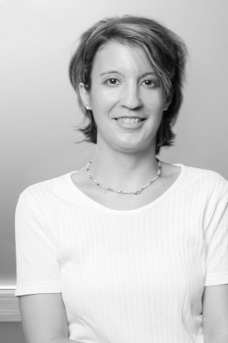 Nathalie Saillen, Dentalassistentin